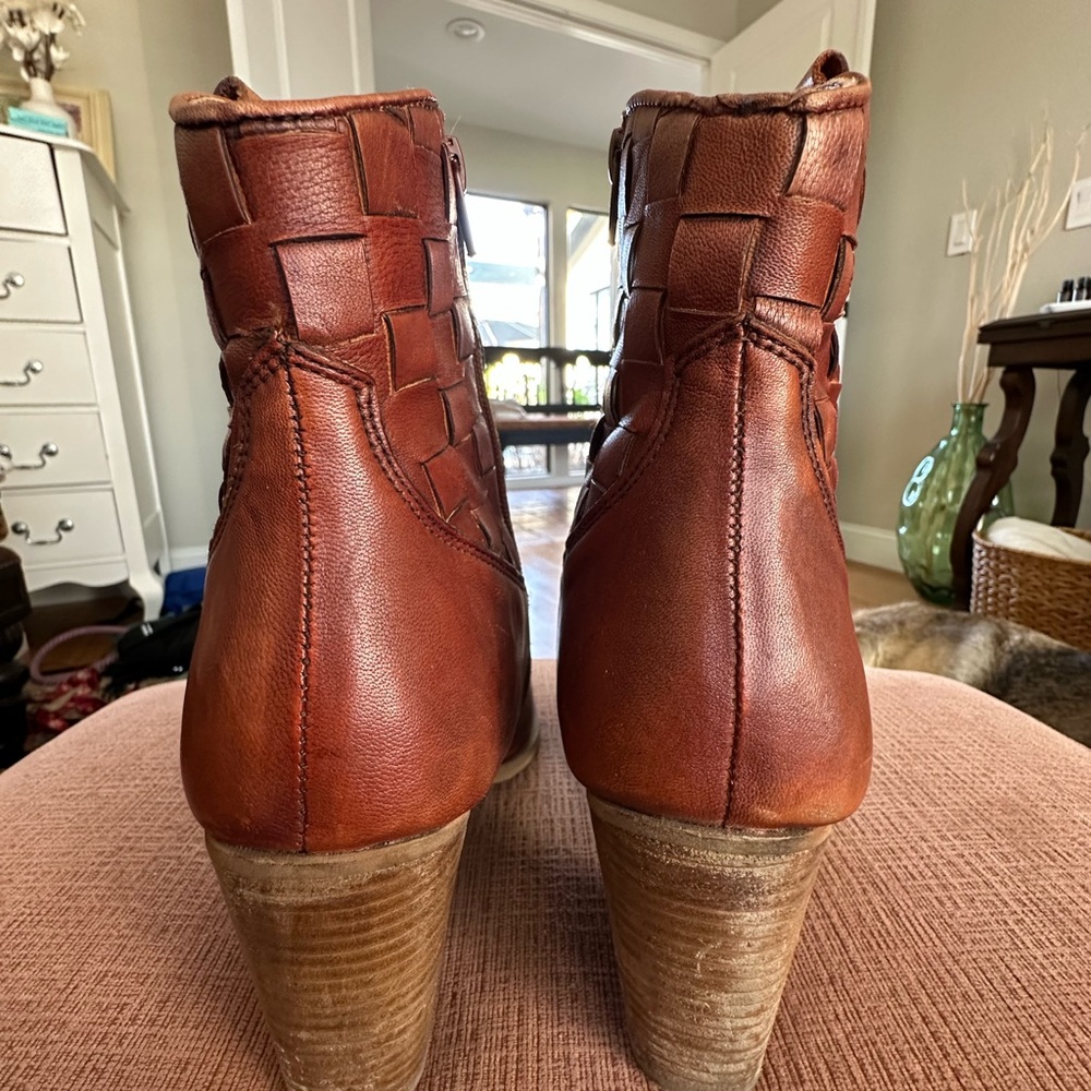Matisse Brown Heeled Boots with Basketweave Design - Picture 3 of 8